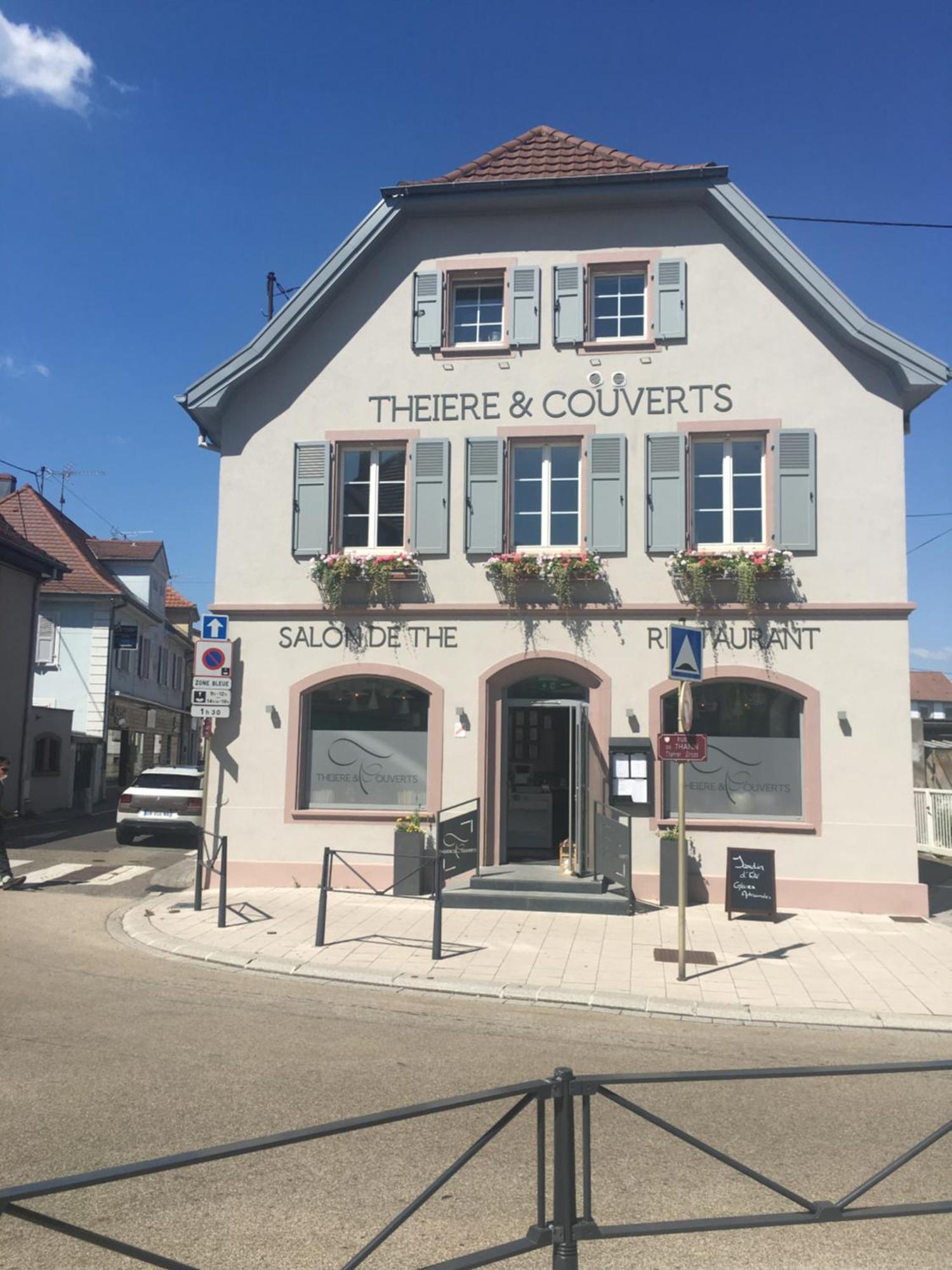 Theiere & Couverts - Les Chambres Cernay  Dış mekan fotoğraf